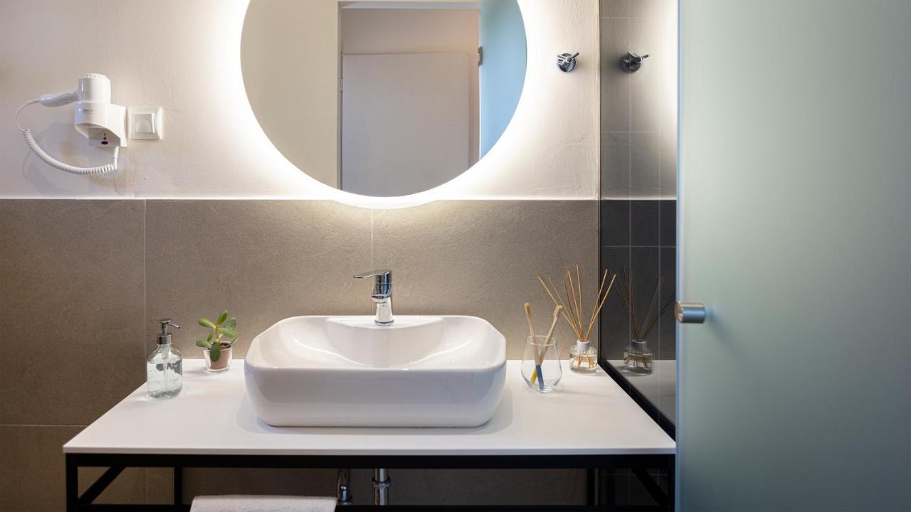 Aether Green Apartments Néa Róda Kültér fotó
